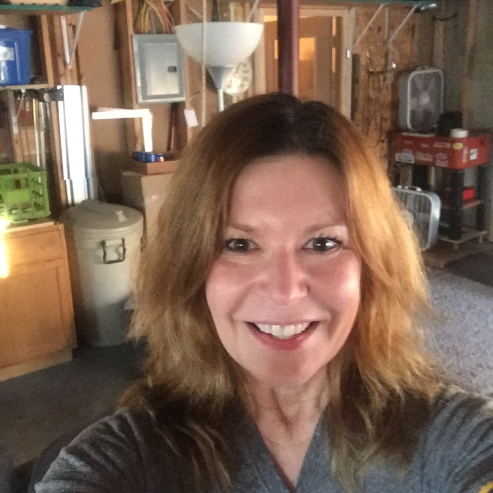 Meet your Posher, Kelly